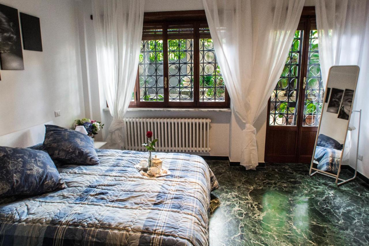 Vatican House Apartment Rome Bilik gambar